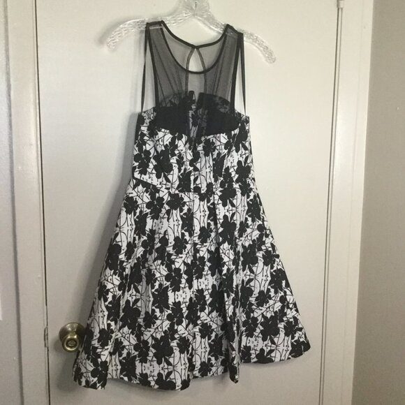 BCBGeneration Black & White Mesh Floral Dress - Picture 4 of 11